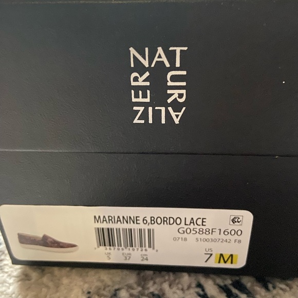 Naturalizer Marianne Bordo Lace with Sequins Loafers. Size 7. NWB - Picture 5 of 5